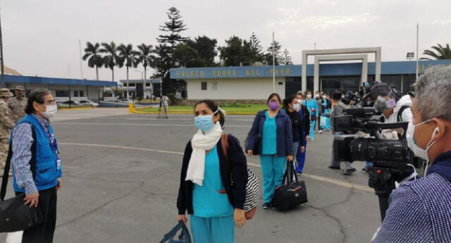 Este grupo de profesionales de salud partió desde el Grupo Aéreo N° 8 de la Fuerza Aéreacon a Loreto.