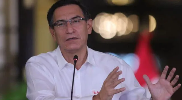 Martín Vizcarra anunció bono 760 soles.