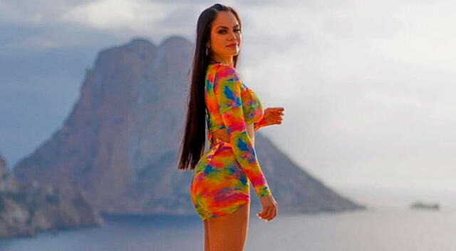 Natti Natasha causa revuelo en Instagram.