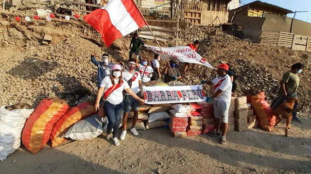 Las barras de la selección brindan ayuda a los más necesitados.