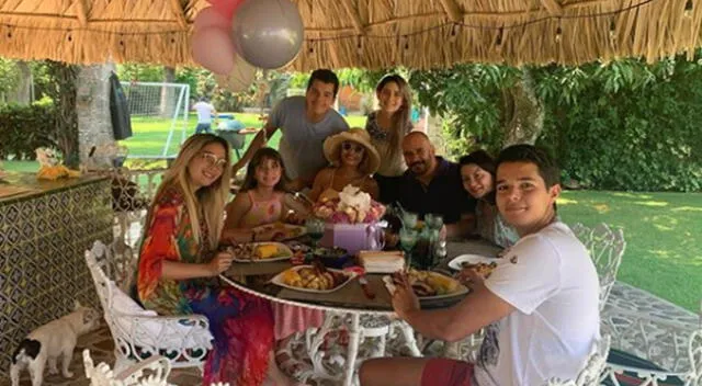 Itatí Cantoral recibe videollamada por su cumpleaños de parte de sus compañeros de telenovela| VIDEO