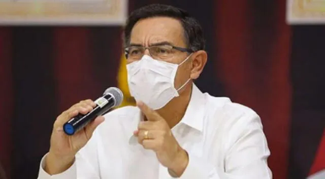 Martín Vizcarra en el Instituto Nacional de Salud.