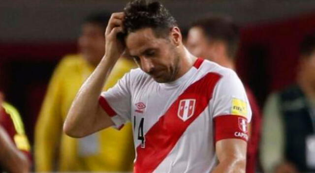 El Werder Bremen habría decidido que Claudio Pizarro permanezca en cuarentena doméstica.