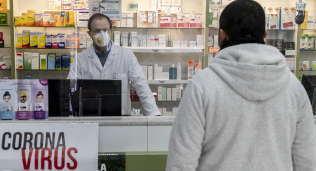 Parlametarios piden sanciones ejemplares por elevar costo de medicamentos en plena pandemia.