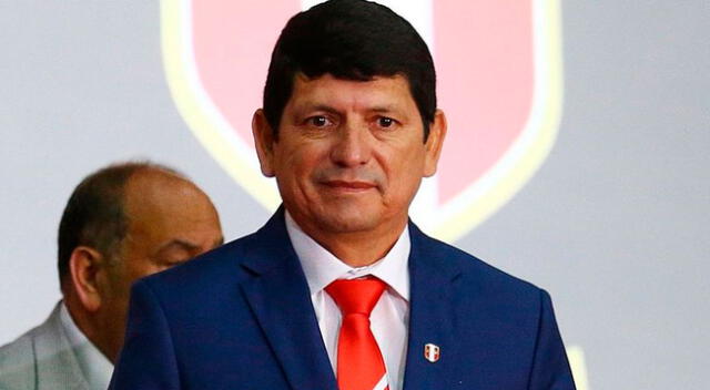 Lozano aseguró que en los próximos días se conocerán las medidas sanitarias del fútbol peruano.