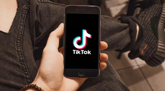 Abuelios en video tiktok