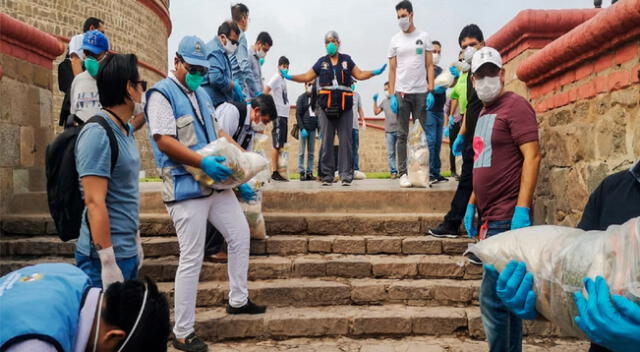 Canastas contaminadas de residuos fecales