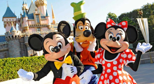 Disneyland cerró sus puertas por el avance del coronavirus.