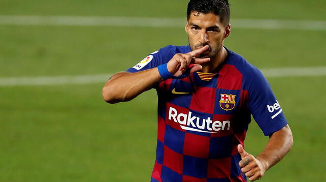 Suárez celebrando su gol