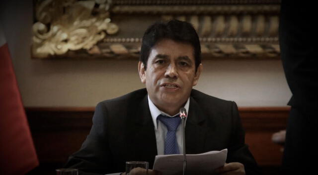 Dentro de la investigación que se le sigue a Tomás Gálvez, también está incluido el ex juez supremo, César Hinostroza Pariachi.