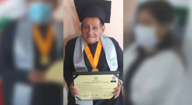 Piurano de 72 años termina la universidad y obtiene grado de bachiller.