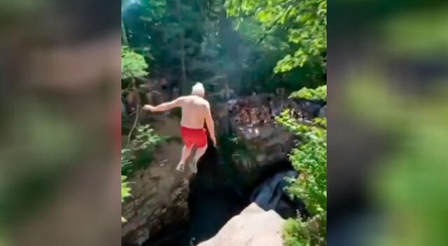 Anciano salta de un acantilado de 15 metros y las imágenes se vuelven virales