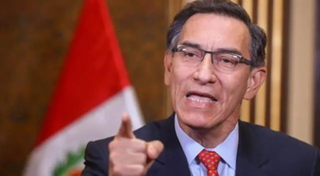 Vizcarra inició su discurso con un minuto de silencio por las víctimas del COVID-19.