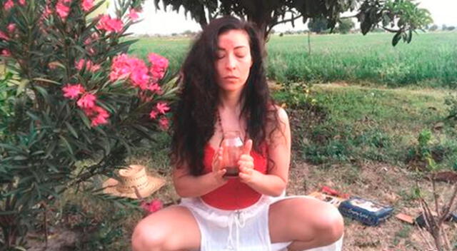 Mujer que utiliza su menstruación como mascarilla asegura que le deja la “piel brillante”