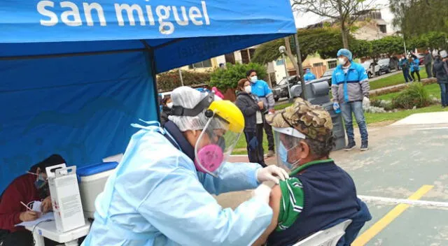 Campaña de vacunación en San Miguel.