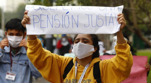 Los alumnos esperan la intervención de Indecopi y la Sunedu. (Foto: Flavio Matos/GLR).