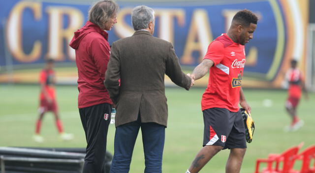 Jefferson Farfán es un elemento importante en el equipo de Ricardo Gareca.