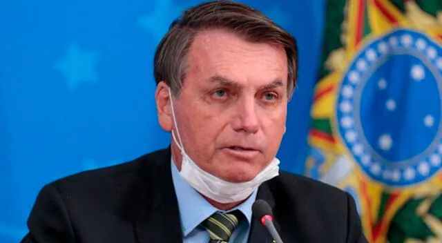 Bolsonaro: la abuela de su esposa murió por covid-19.