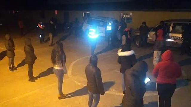 Policías irrumpen en fiesta clandestina de Cusco.