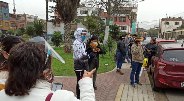 Realizan pruebas rápidas en nosocomio del Rímac.