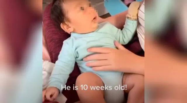 Bebé de apenas 3 meses de edad le dice “te amo” a sus padres