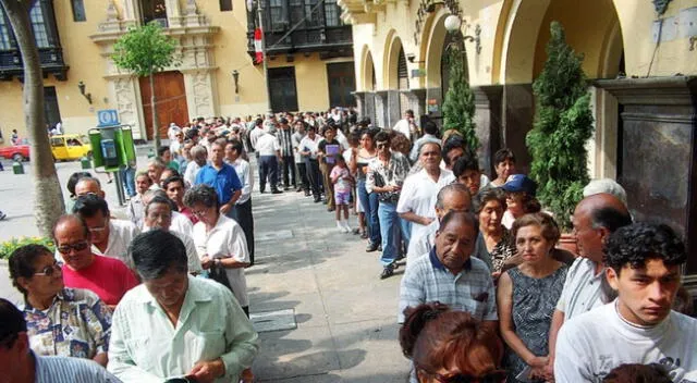 La pe​nsión de viudez de la ONP es generada por la muerte de un pensionista, es un beneficio monetario que se le otorga al cónyuge del asegurado fallecido.