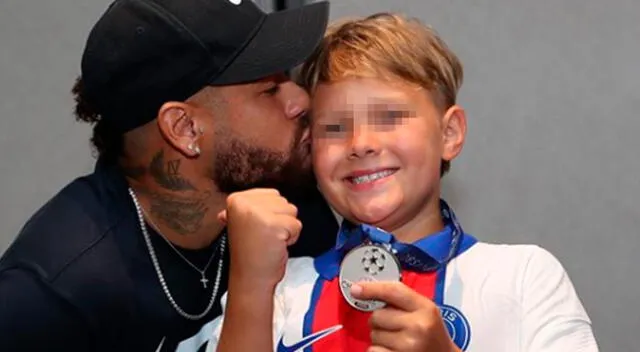 Neymar, su hijo cumple un año más de vida.