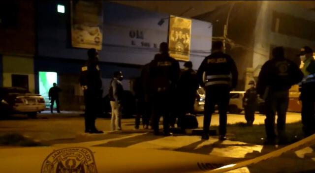 Liberan a jóvenes detenidos que asistieron a discoteca clandestina de Los Olivos.