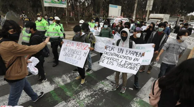 Reportar incidentes en los exteriores de la Universidad Nacional Mayor de San Marcos.