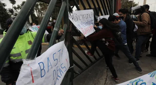 Reportar incidentes en los exteriores de la Universidad Nacional Mayor de San Marcos.