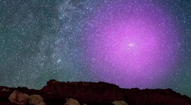 Halo de gas alrededor de Andrómeda. La imagen muestra cómo se vería en el cielo si fuera más brillante.