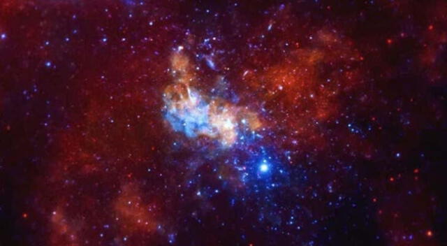Expertos de la Nasa captaron las imágenes del choque entre la galaxia Andrómeda con la Vía Láctea.