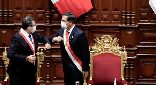 Presidente de la República, Martín Vizcarra junto al titular del Congreso, Manuel Merino de Lama.