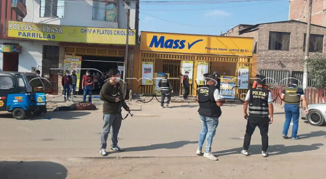 PNP frustra asalto en tienda Mass