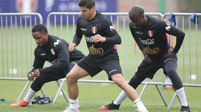 Jefferson Farfán empezó a trabajar con la Selección Peruana de Fútbol.