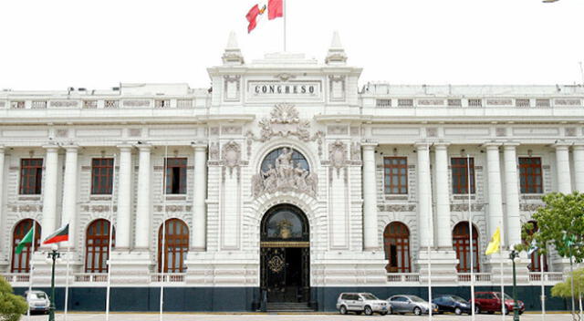 Congreso debatió pedido de moción de vacancia contra Martín Vizcarra.