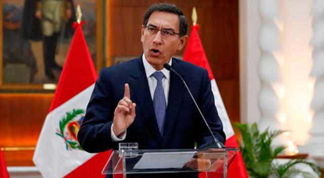 Martin Vizcarra habla sobre los audios de Karen Roca.