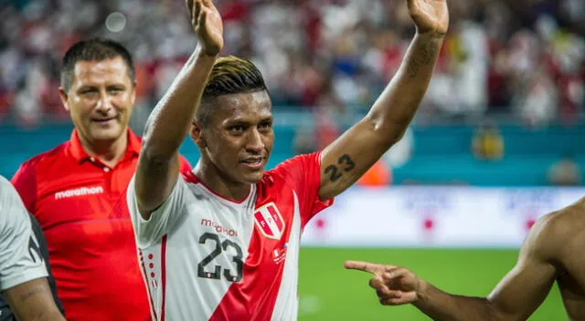 Pedro Aquino habló de la Selección Peruana y de su club León, donde la viene rompiendo.