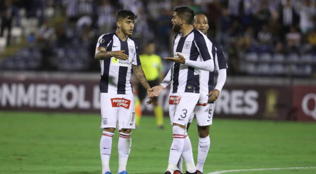 Alianza Lima emitió un comunicado en respuesta a divulgaciones de supuestos salarios de algunos de sus jugadores | Foto: Rodolfo Contreras/GLR