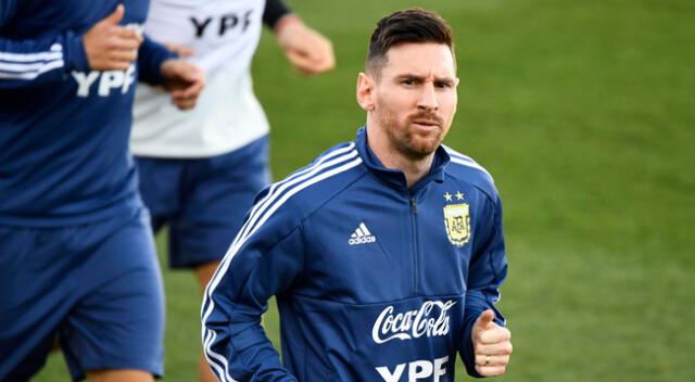 Lionel Messi viajará en su avión privado junto a cuatro futbolistas argentinos que juegan en el exterior.