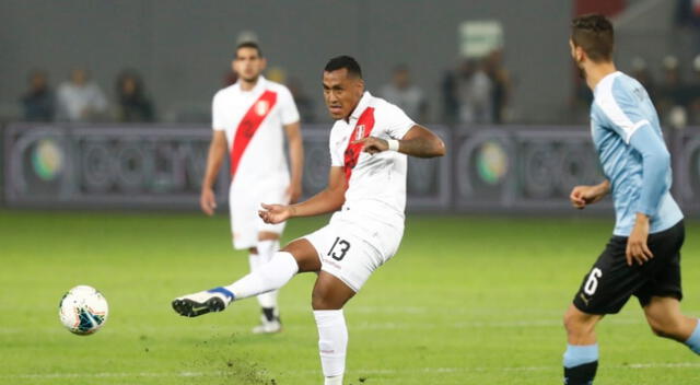 Un peculiar detalle se pudo observar en el duelo entre Celta de Vigo y Barcelona. En el estadio de Balaídos aparecieron dos marcas peruanas cuando captaron a Renato Tapia en pleno juego.