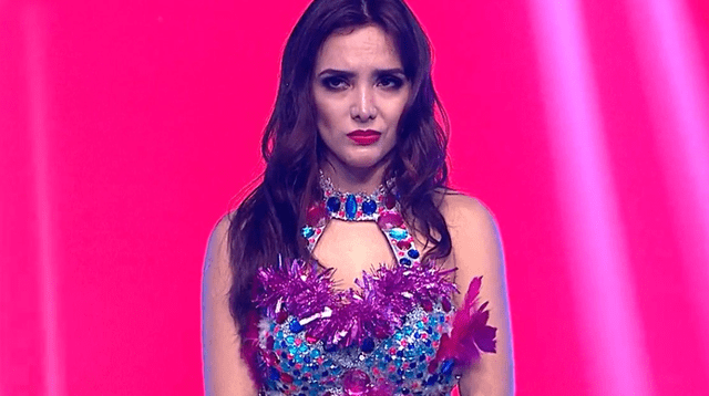 Rosángela Espinoza se mostró indignada con sus compañeros de EEG por el triunfo de Isabel Acevedo y aseguró no volverá a estar en Divas.