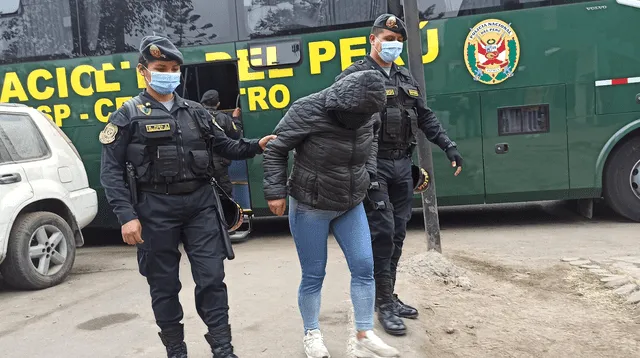 Los vecinos de La Victoria dieron aviso a la Policía por reuniones que se realizaban en el distrito