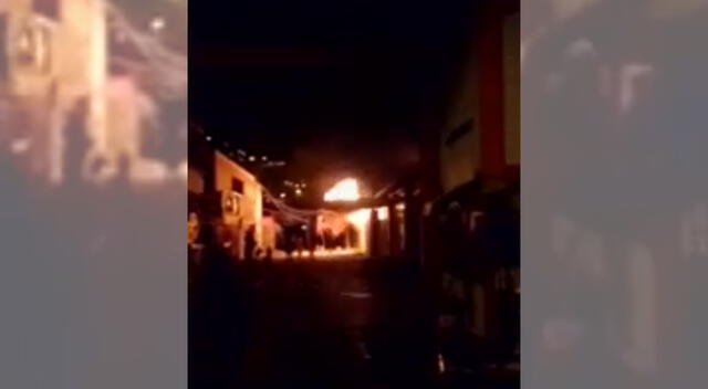 Incendio en Los Olivos dejó cuantiosas perdidas.