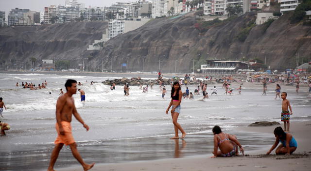 Las playas en Lima y Callao podrán usarse de lunes a jueves donde los bañistas podrán ingresar al mar y a las zonas colindantes respetando las medidas de bioseguridad.