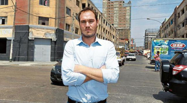 George Forsyth es el único precandidato presidencial de Restauración Nacional.