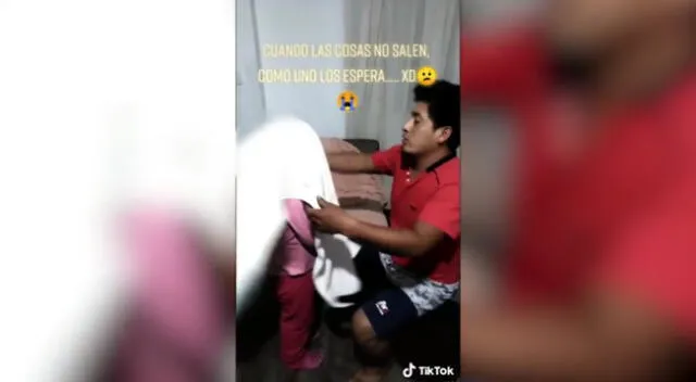 El padre de familia simula ser un mago, quien hará invisible a su hija.