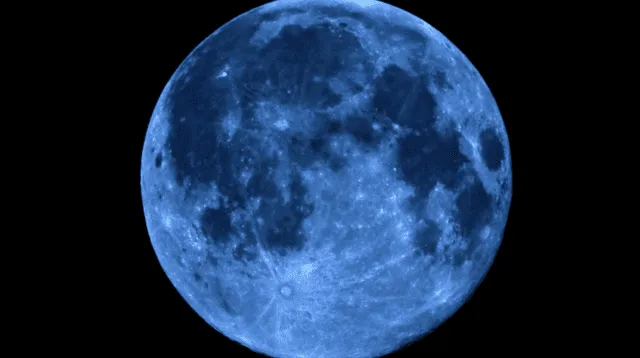 La luna azul no tiene nada que ver con Halloween o su aparente coloración.