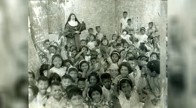 El pasado 15 de octubre, la Universidad Católica Sedes Sapientiae y su fondo editorial publicaron el libro “Historia de los colegios Fe y Alegría en Lima Norte”.