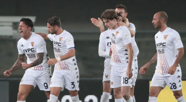 Gianluca Lapadula puso el único tanto de Benevento ante Verona | Foto: EFE